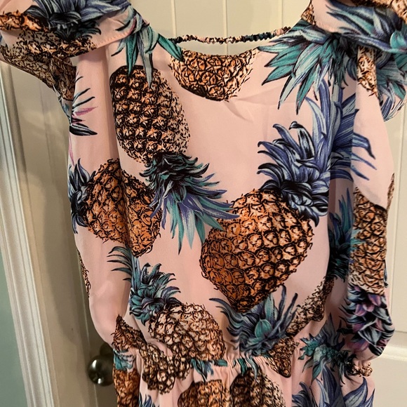 Buddy Love pineapple shorts romper - Picture 5 of 6